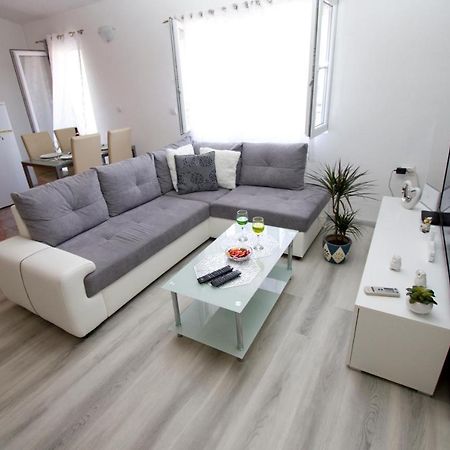 Apartment Toni 마카르스카 외부 사진